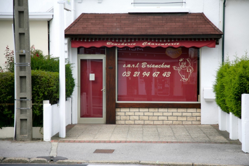 vitrine-CARNOULES-min_france_frankreich_commerce_frankrijk_francia_delicatessen_butchery_charcuterie-424328